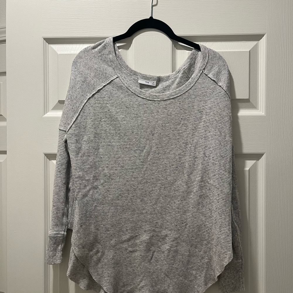 TNA Gray Waffle Knit Long Sleeve Top